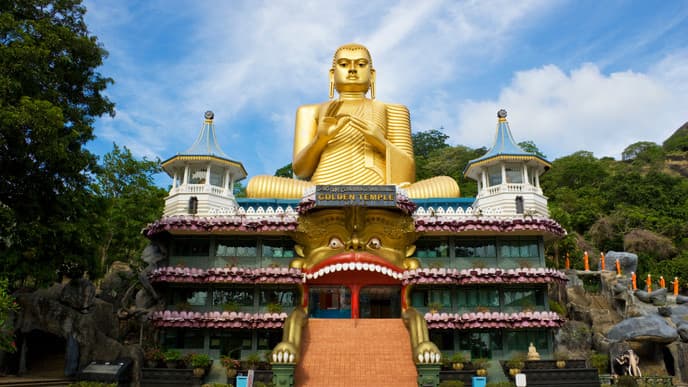 Höhlentempel & Kräutergarten