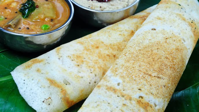 Experience Keralan cuisine in Cochin