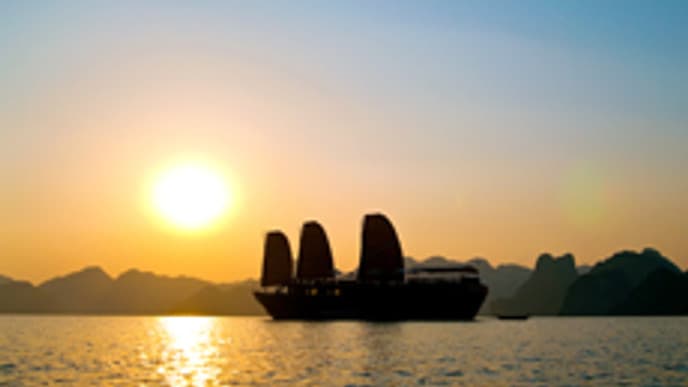 Kreuzfahrt auf der Halong Bucht