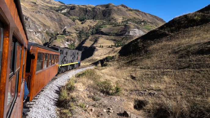 Head Over Devil's Nose on a Train