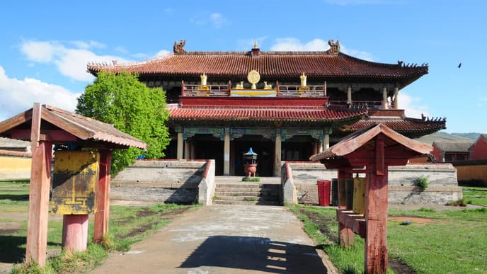 Visit a Buddhist monastery