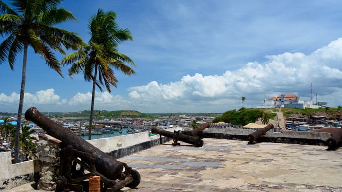 Fort Dixcove and Surfing Lessons