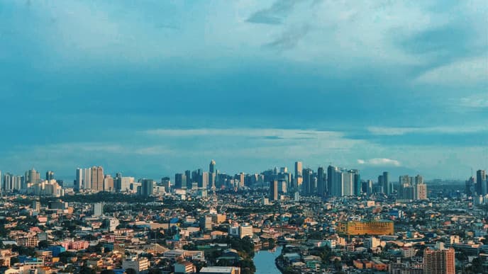 Flight transfer back to Manila for departure