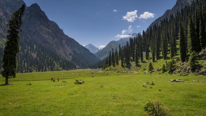 Kirgisische Spa-Behandlung unter freiem Himmel