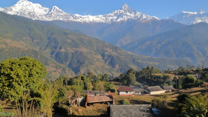 Stay with the Locals in Kande