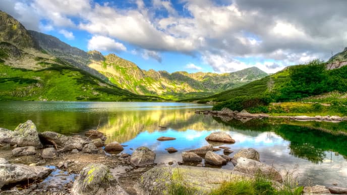 Rafting in Krakow's Spectacular Natural Surroundings