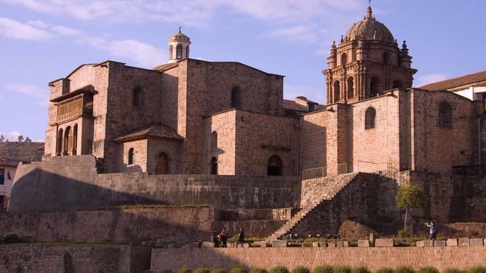 Delve into Peruvian history
