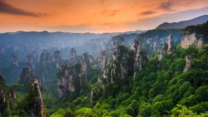 Marvel at Breathtaking Limestone Pillars
