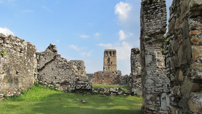 A guided tour of Panama City