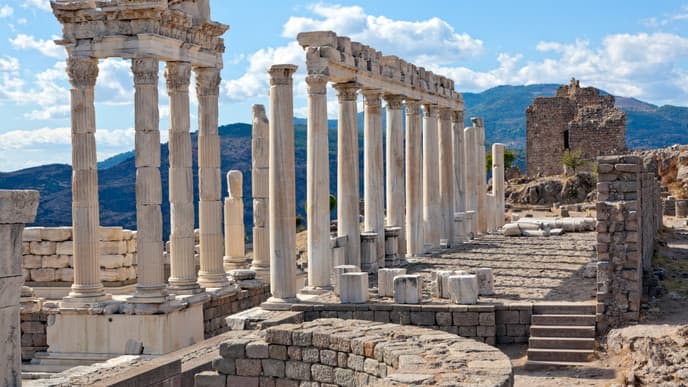 The ancient churches of Izmir & Pergamon