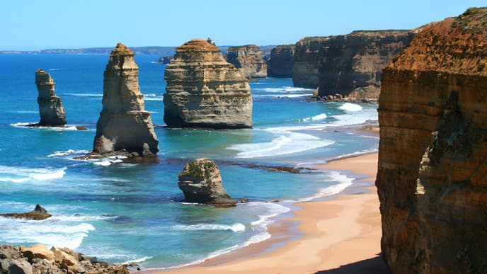 Cruise the Great Ocean Road