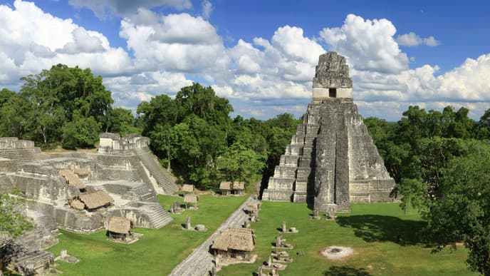 Tikal - Jewel of the Mayan World