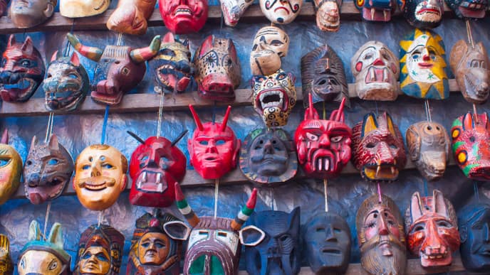 Market life in Chichicastenango