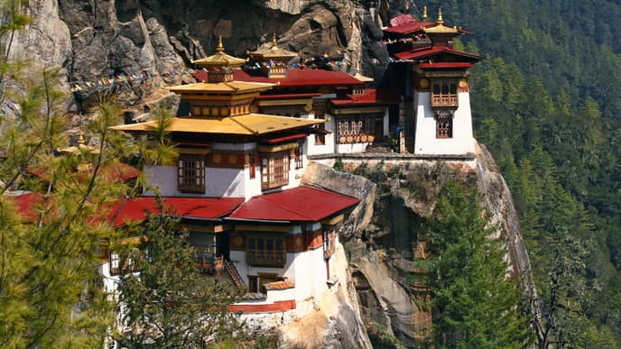 Enjoy the Sights and Landscape at Paro