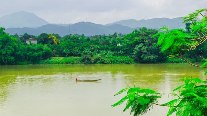 Bootstour auf dem Parfümfluß