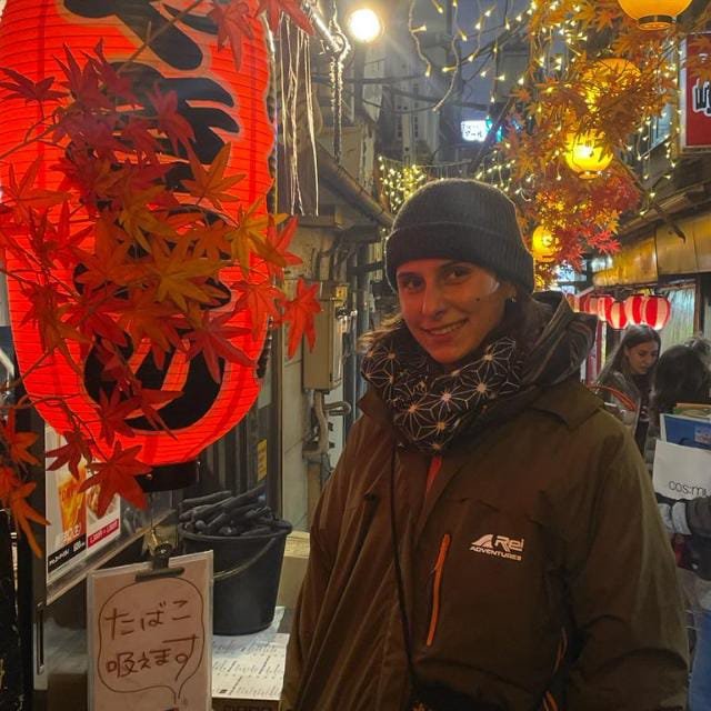 Local agent Theresa in Japan