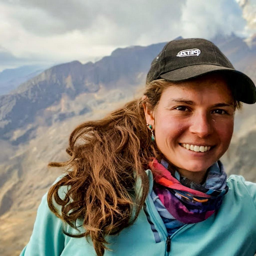Local agent Alice in Bolivia