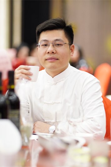 Local agent Jake in China