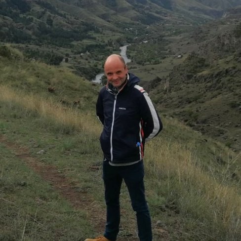 Local agent Georg in Georgia