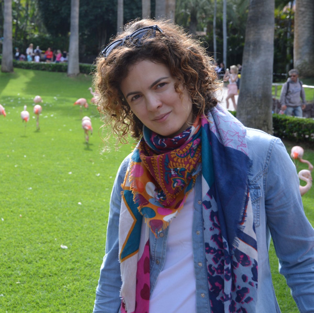 Local agent Corina in Romania