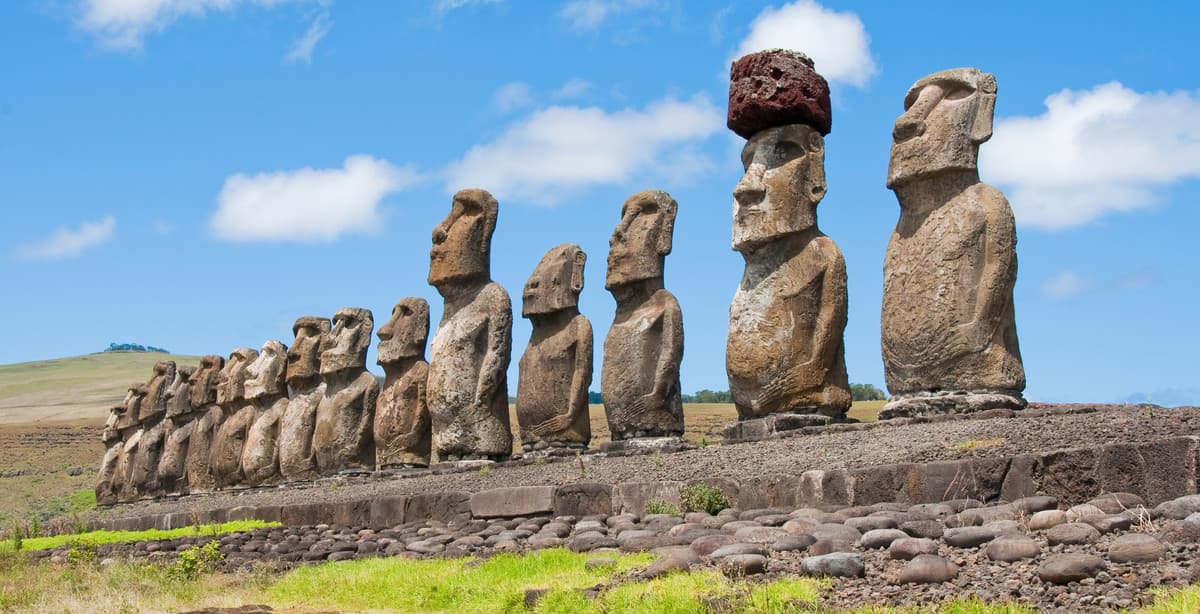7-day Santiago & Easter Island explorer