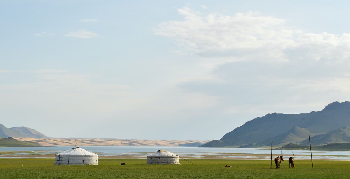14 days in Mongolia: Gobi & Khangai Mountains