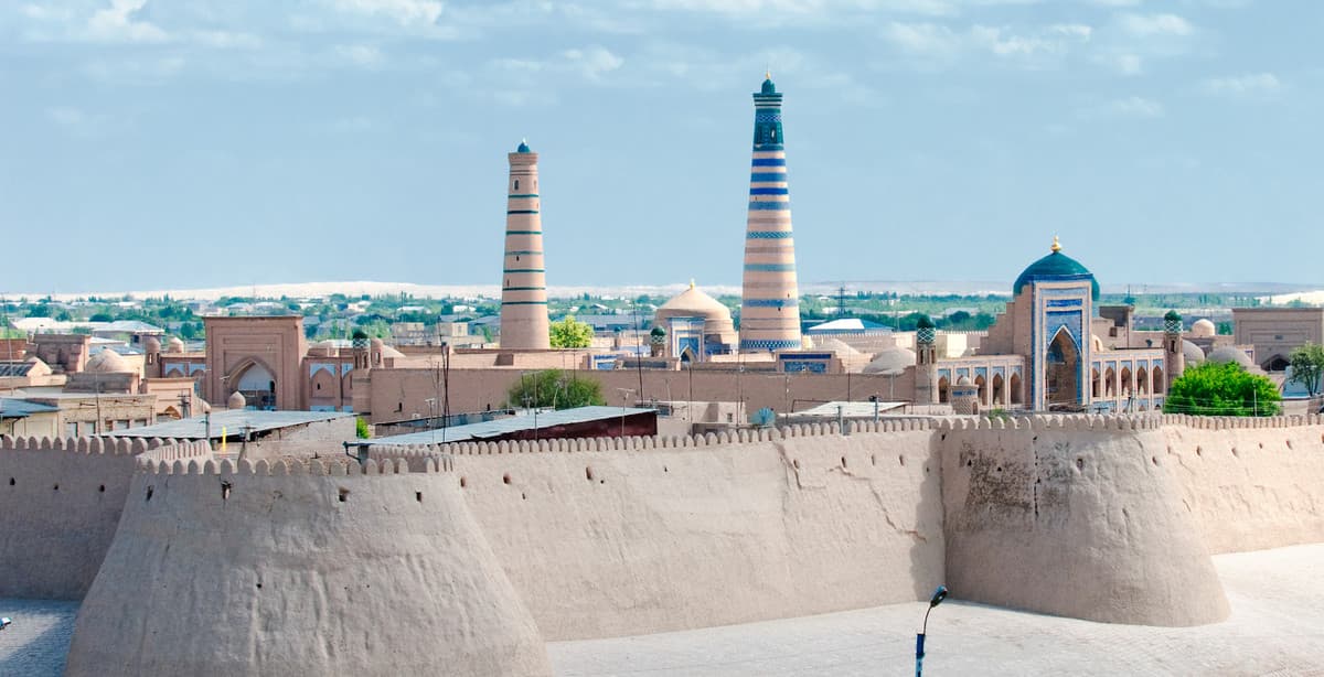 In-depth cultural tour of Uzbekistan