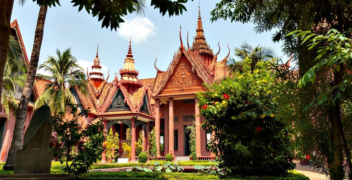 Phnom Penh to Siem Reap: culture & history of Cambodia