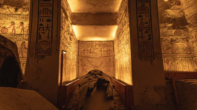 Set sail for Valley of the Kings