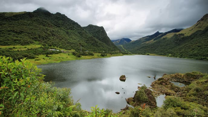 Relax in thermal hot springs
