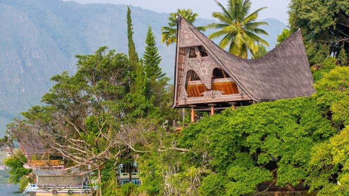 An entrancing tour of Lake Toba