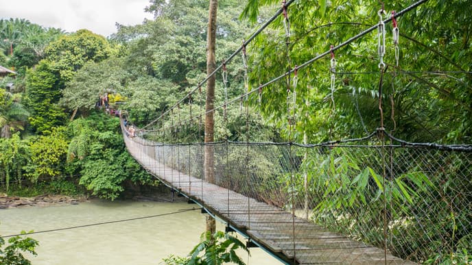 Wandern, schwimmen und Tubing