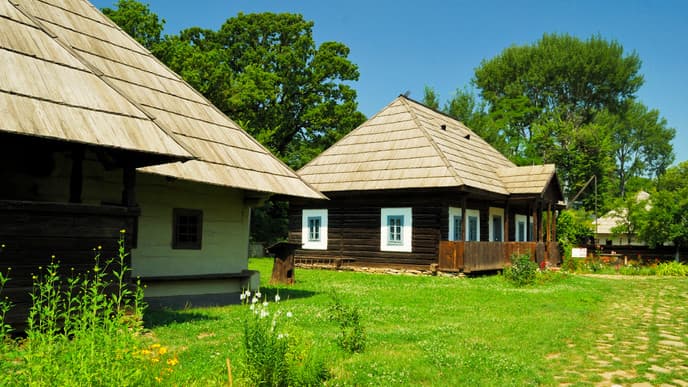 Explore the Old Town and highlights of Bucharest