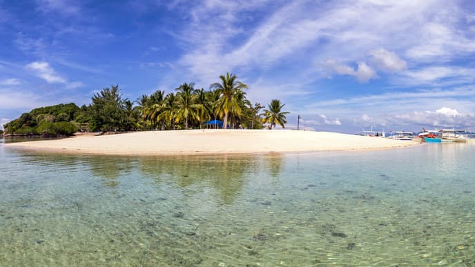 Schnorchelabenteuer mit Strandübernachtung