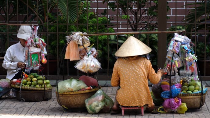 Take a delectable street food tour of Hanoi