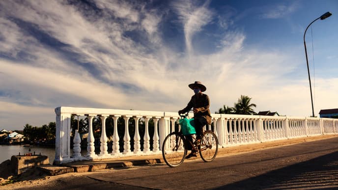 Hoi An Old Town & sunset boat trip