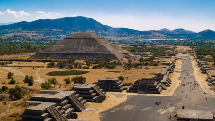 Teotihuacán zu Fuß und auf dem Fahrrad