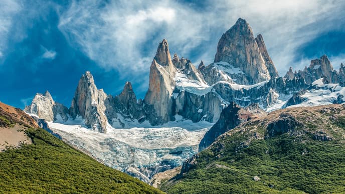 Hiking for views of Mount Fitz Roy