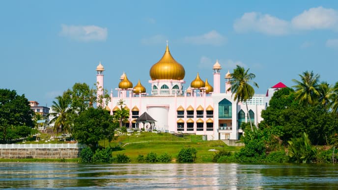 Catch A Flight From Penang To Kuching