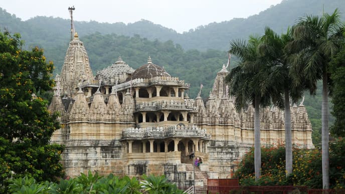 Tempel auf dem Weg nach Udaipur