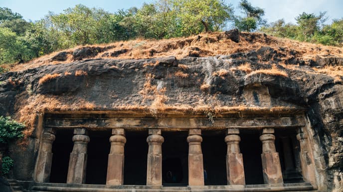 Spannende Höhlen auf der Insel Elephanta