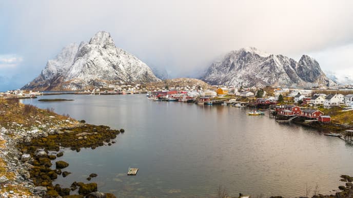 Enchanting tour of the Lofoten islands