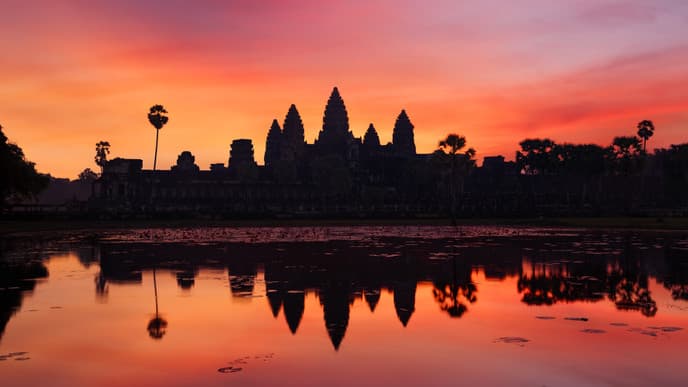 Angkor sunrise discovery