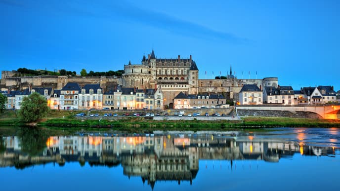 Bike to beautiful Amboise