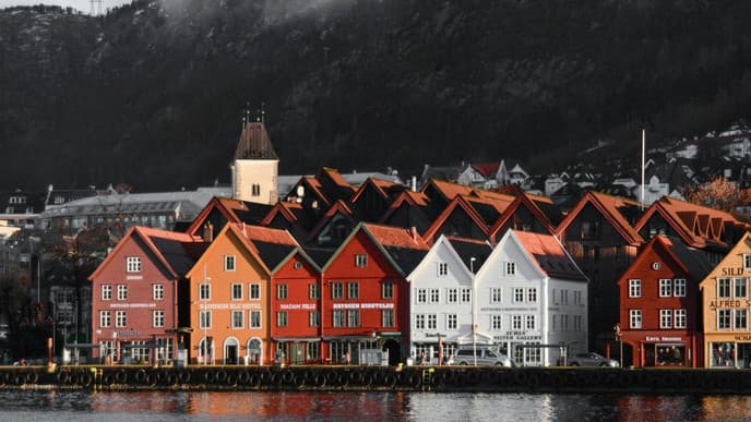 Experience the two sides of Bergen
