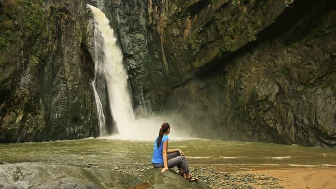 Day 2: Stunning Horseback Ride to the Waterfalls