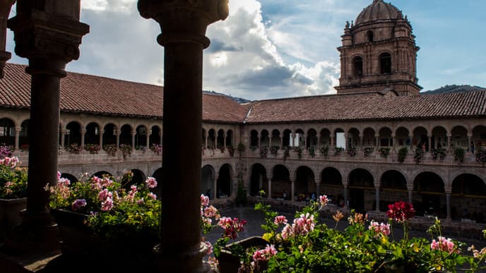 Discover Cusco's City Streets