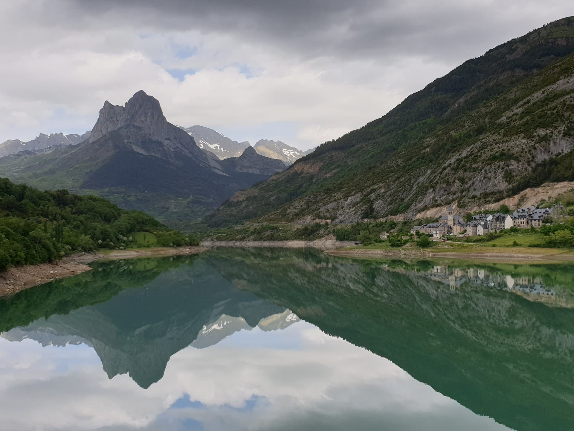 History & hiking in Canfranc