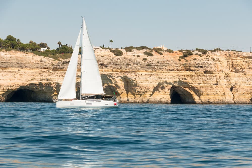 Set sail along the Algarve coast!