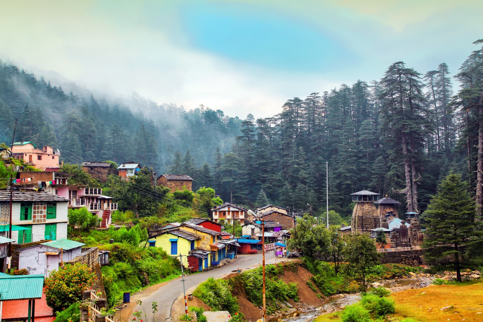 Trek to the breathtaking Jageshwar Valley